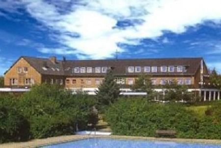 Heidehotel Herrenbruecke Faßberg Buitenkant foto